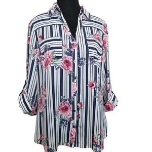 By & By Women's Casual Floral Button up Roll Tab 3/4 Sleeve Front Pockets Size M
